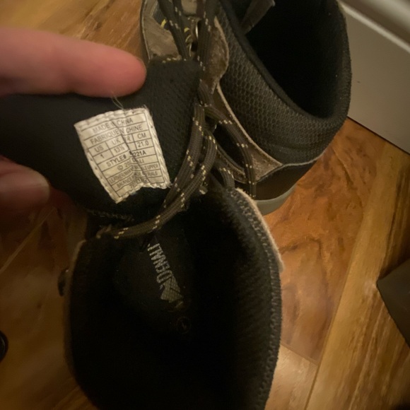 ⛰️Youth Denali Hiking Boots - Brown and Black - Picture 9 of 9